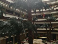 -嘉瑞酒店有限公司