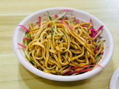 -黑八私房老北京炸酱面