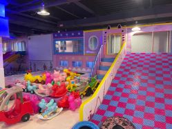 -万升儿童王国(万辉店)