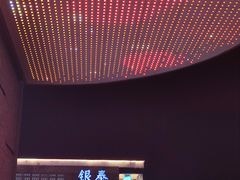 -银泰百货(西湖店)