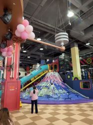 点击看大图 -欧酷世界动力星球(王府井奥莱UP TOWN店)