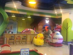 -酷洛小镇(步步高新天地购物广场店)