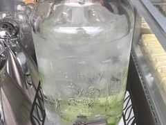 -UNI UNI(环亚凯瑟琳店)