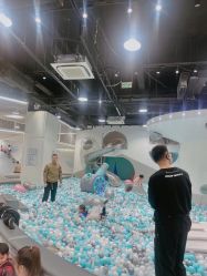 -MINI MARS KIDS CLUB亲子家庭中心(长宁天山店)