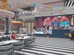 -奈尔宝家庭中心·亲子餐厅(鄞州万达店)
