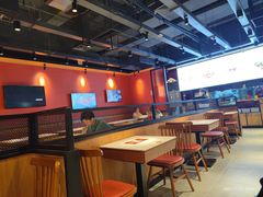 大堂-渝是乎酸菜鱼(龙旗购物中心店)