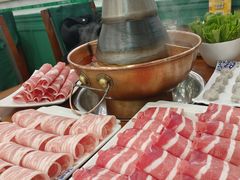 -楼外楼大刀肉传统火锅居(博学路店)