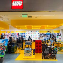 -乐高授权专卖店(浦东嘉里城店)