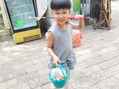 -王府井奥莱棋盘山小镇