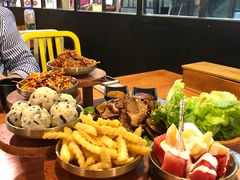 -肥肥虾庄·金牌油焖大虾(杨园滨江时代walk店)