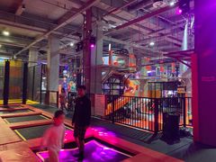 -嗨翻Hi-Fun竞技主题乐园·蹦床亲子生日轰趴(国光1937店)