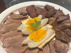 招牌卤狮头鹅七拼-潮界(虹桥新天地店)