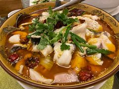 -新泉小傅美食(国贸天琴湾天境店)