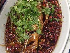 烧鱼-赵记煎饼卷大葱(泰山大街店)