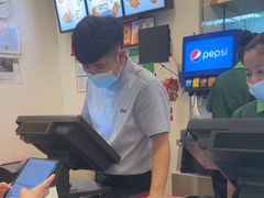 -德克士(呀诺达店)