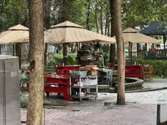 -二荆条·蜀鲜汇城市森林火锅