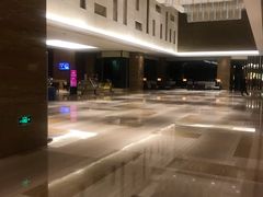 -南阳建业森林半岛假日酒店