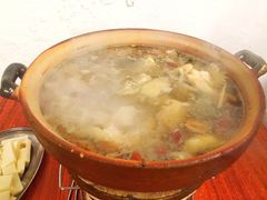-威邵鸡煲(西华路总店)