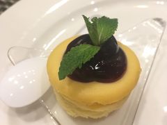 -月色西餐厅·海鲜刺身·烧烤(科学城保利郡雅酒店)