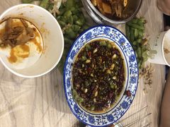 -江城燕子大排档(江汉路步行街店)