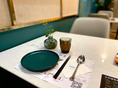-美奈小馆·越南料理(中航城君尚购物中心店)