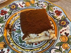 -玲婧胡同·生日蛋糕·餐厅(嘉里城店)