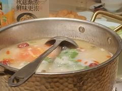 -荷花亭·湖北融合菜(中商广场店)