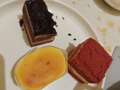 -小茉庐和牛自助火锅(龙湖万达店)