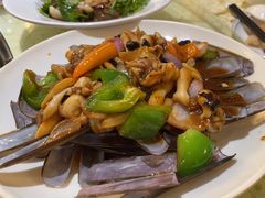 -鹏城人家海鲜酒家·23年老字号(较场尾店)