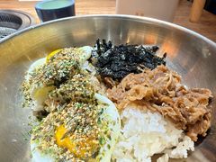 -明洞阿姨·韩式酱蟹烤肉·创意料理(三元桥店)