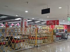 -家乐福(古北店)