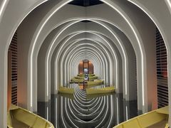 -涨巢·潮玩水疗局