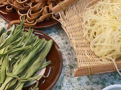 -鸿姐老火锅(花园路店)