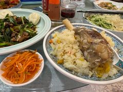 -汗腾格里·风味餐厅(新疆驻京办店)