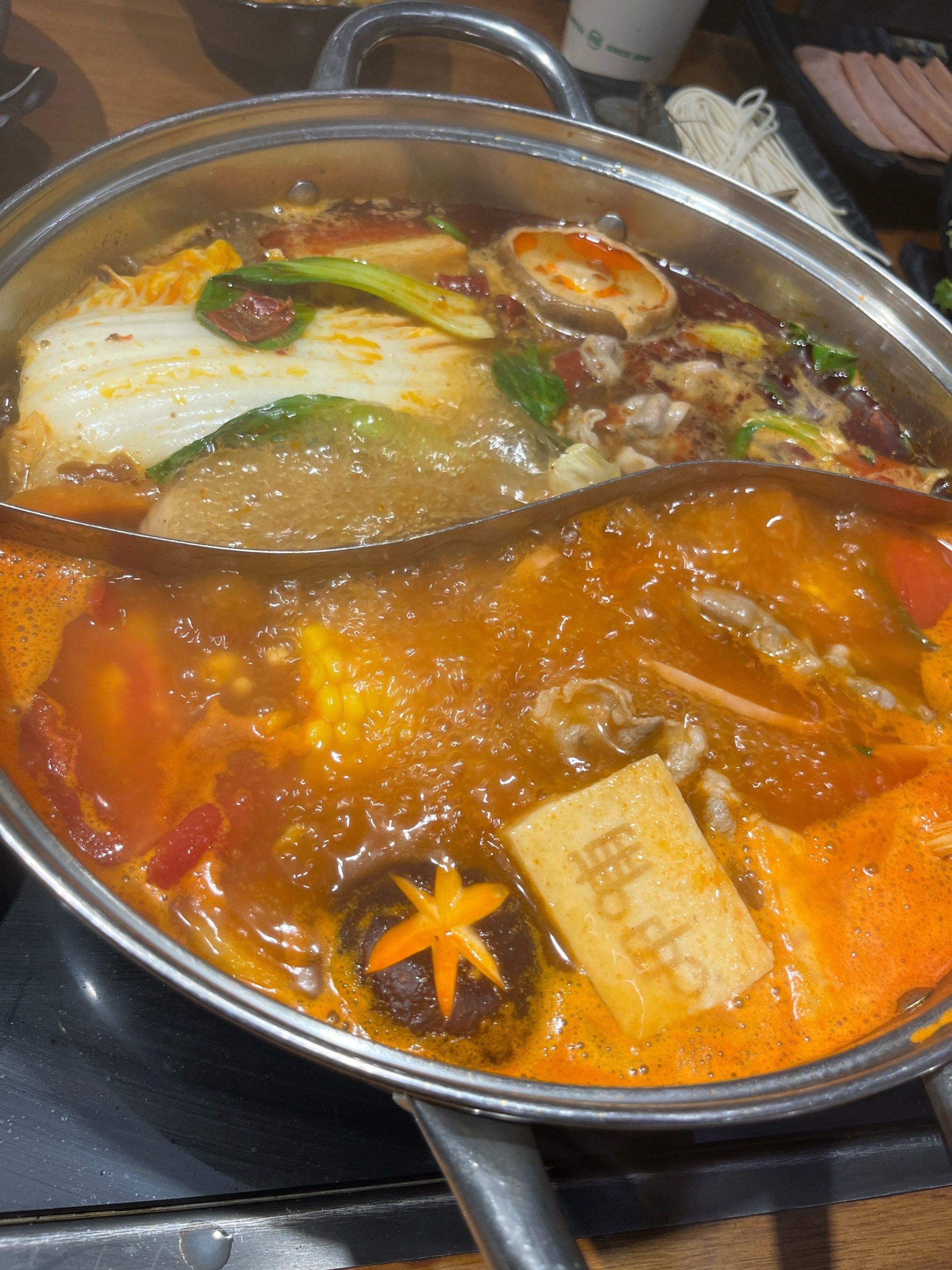 小火锅大满足,超值体验呷哺呷哺