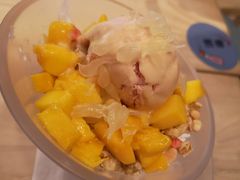 -满记甜品(巴黎春天宝山店)