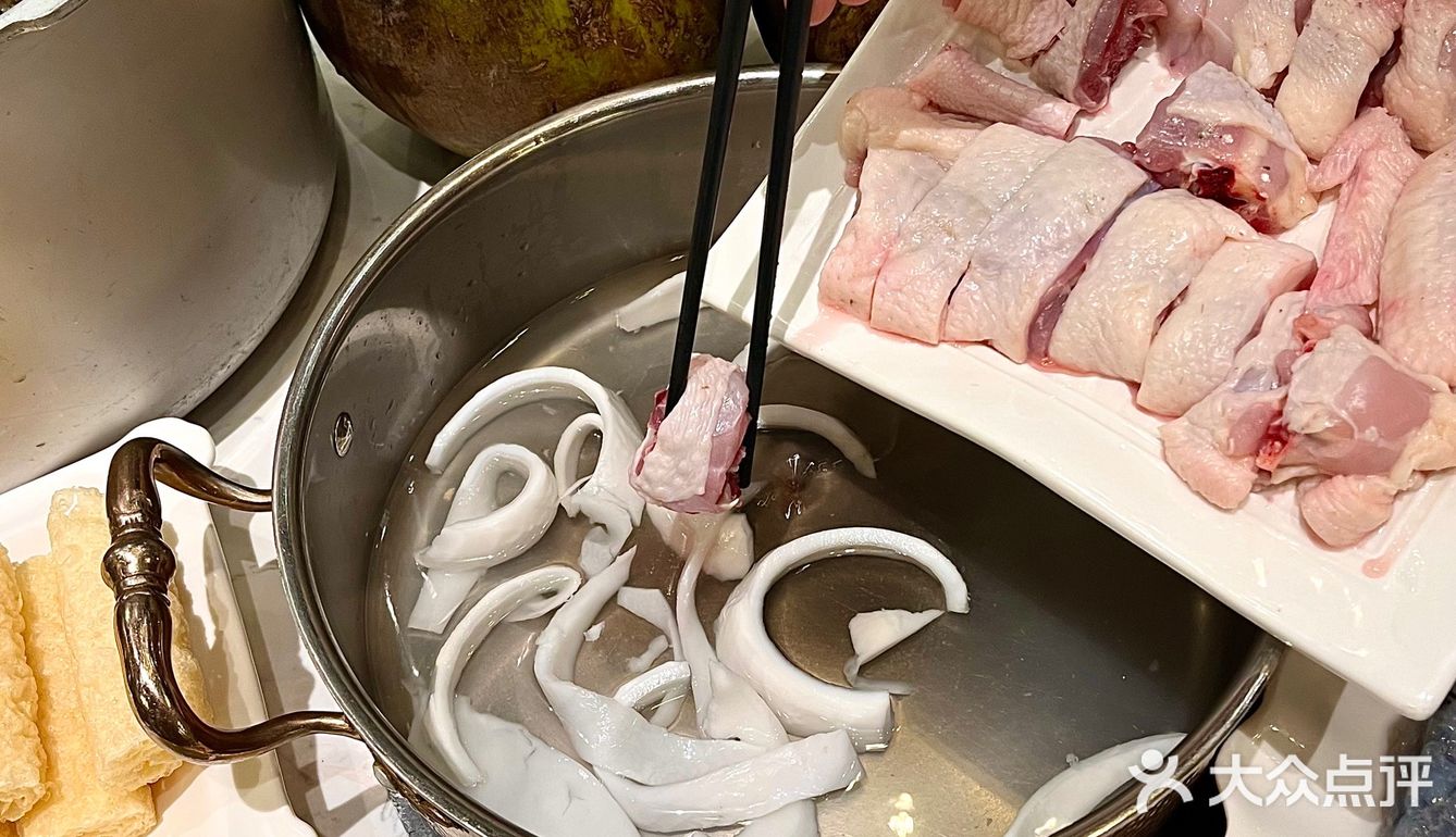 跟我来这家餐厅🍴一起实现生蚝🦪自 由吧！