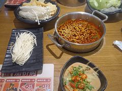 -呷哺呷哺(万达新世界店)