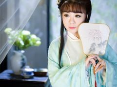 -九月鹰飞汉服摄影工作室