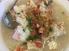-拉威海鲜市场