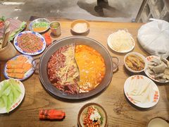 -萍姐火锅·公路夜市(武汉首店)