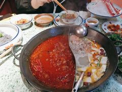 -鸿姐老火锅(静安店)