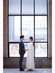 -MECCI婚礼摄影跟拍(红东方广场店)