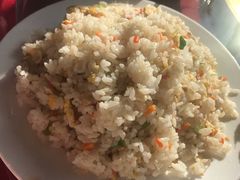 炒饭-北京龙庆四季香农家饭庄·灶台鱼·碳烤虹鳟鱼(龙庆峡店)