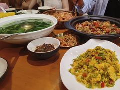 -老滇山寨•云南特色菜•地方菜•民族风情歌舞表演(金碧店)