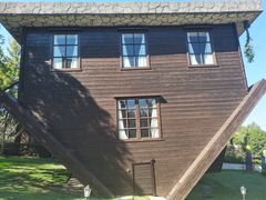 -金山农民画村-枫泾波兰倒置屋