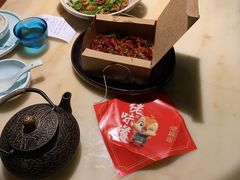-佬麻雀·新湘菜(珠海金发购物中心店)