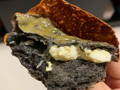 墨鱼芝士鸡肉包-PAPER STONE BAKERY(天环店)