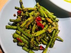 -蜜桃餐厅·伴山(绿宝广场店)