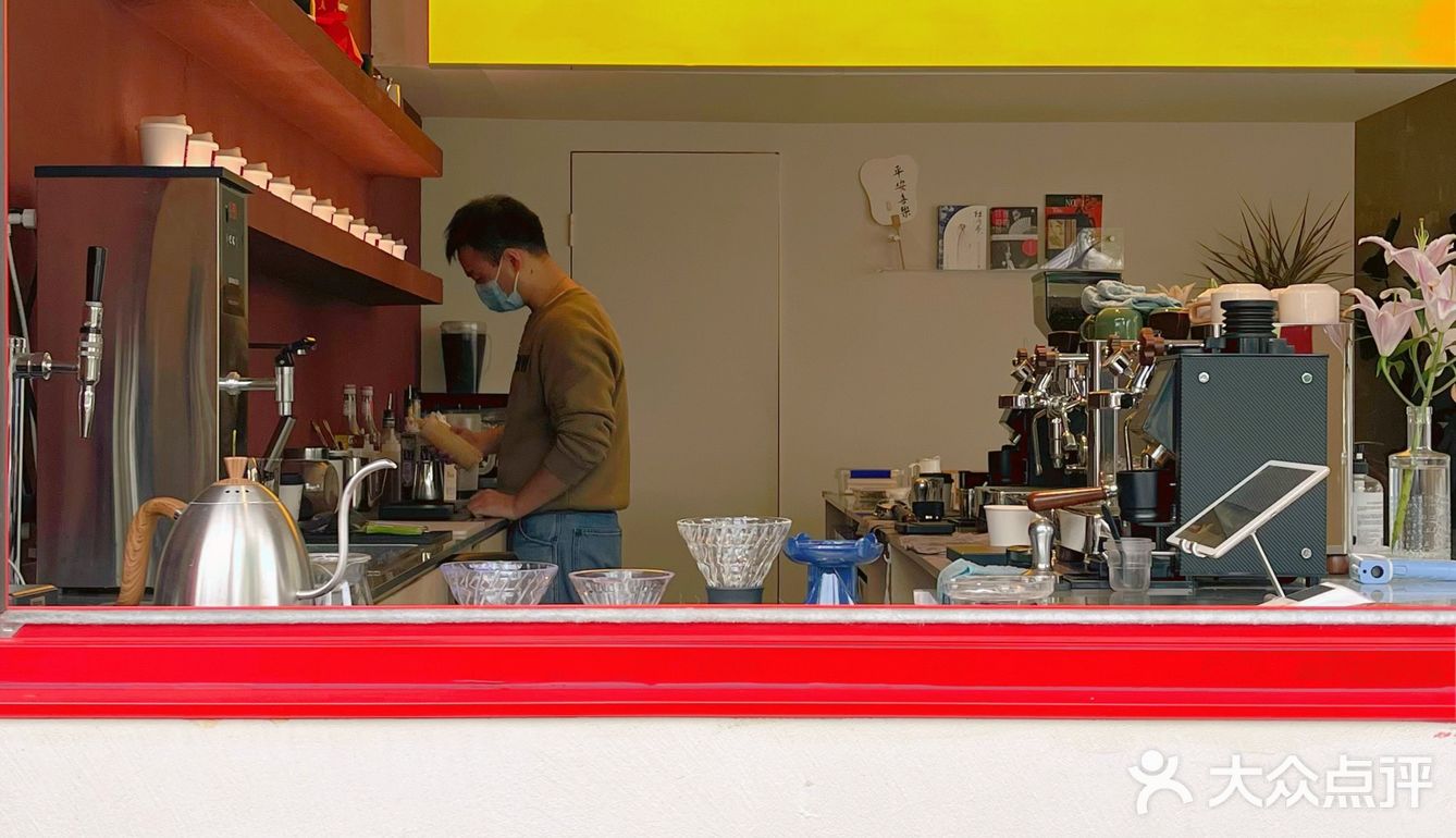 苏州街角的浪漫｜在“昆曲”咖啡店，喝一杯桂花特调☕️